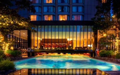Luxury 5 Star Hotel in Vancouver.